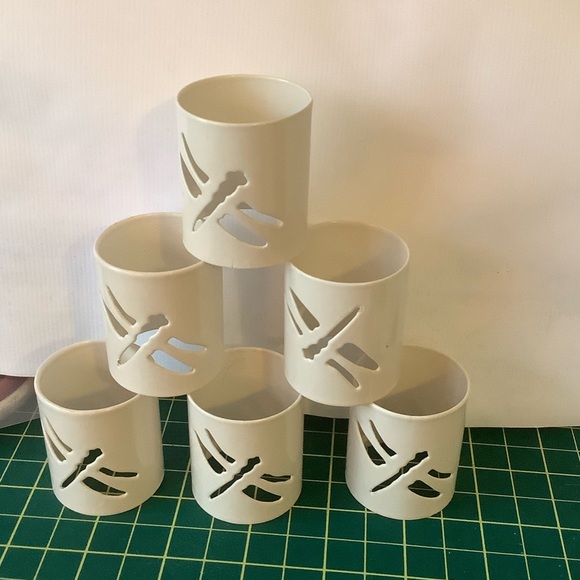 Set of 6 White Dragonfly metal napkin ring holder - Picture 1 of 4